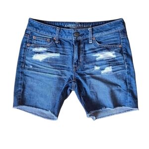 American Eagle Outfitters Women's Distressed Denim Shorts 2014 | Size 2